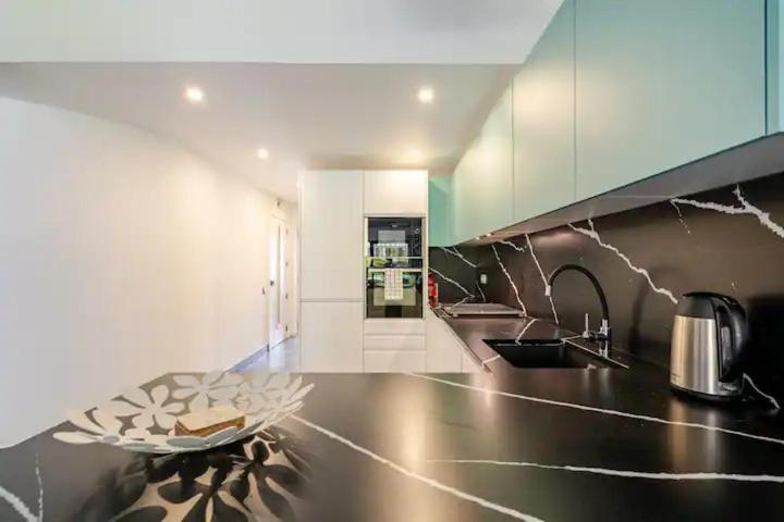 Scarlet'S Place - 1 Bed Victory Village Quinta Do Lago - Beach, Nature, Lakes 外观 照片